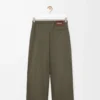 Pantaloni con coulisse in lana verde kaki Pantaloni con coulisse in lana verde kaki