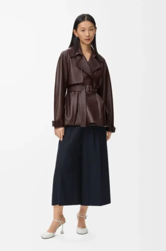 Pantaloni corti con cintura in lana blu navy