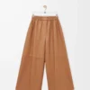 Pantaloni cropped in nappa di agnello color caramello