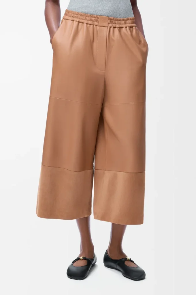 Pantaloni cropped in nappa di agnello e pelle scamosciata di capra Toffee