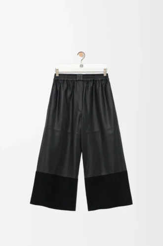 Pantaloni cropped in pelle di agnello nappa e pelle scamosciata di capra Nero