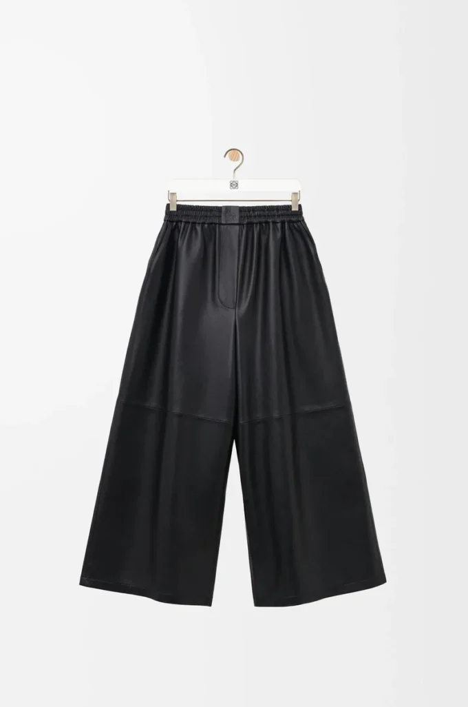Pantaloni cropped in pelle di agnello nappa Nero