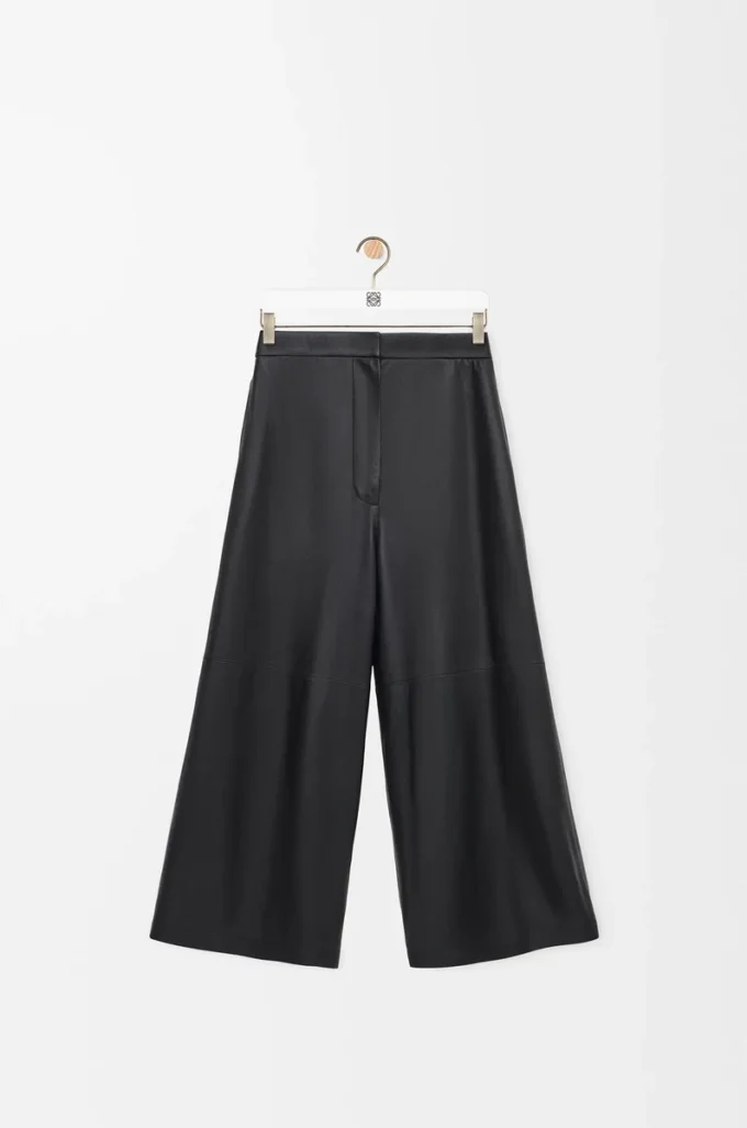 Pantaloni cropped in pelle di agnello nappa Nero