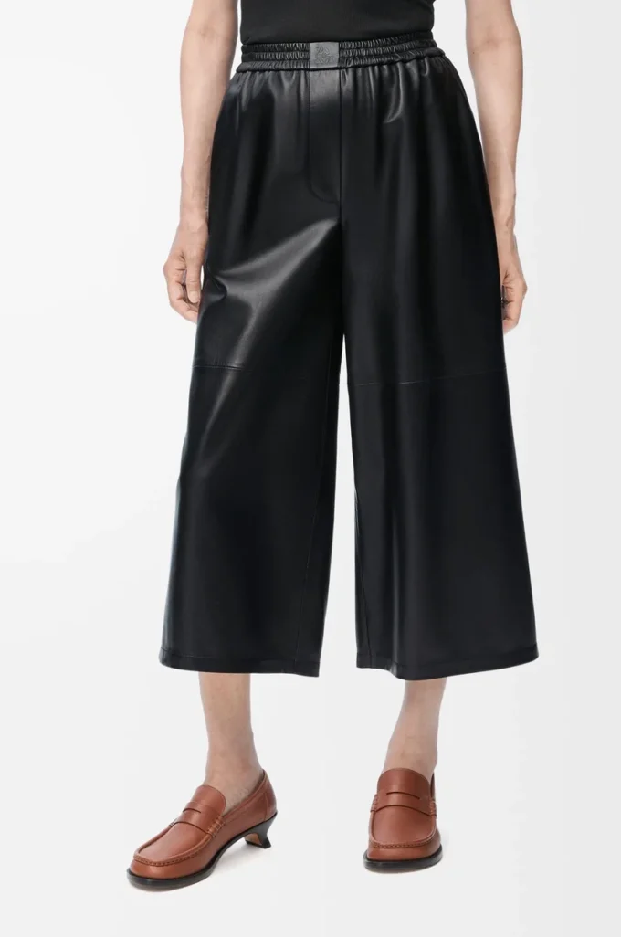 Pantaloni cropped in pelle di agnello nappa Nero