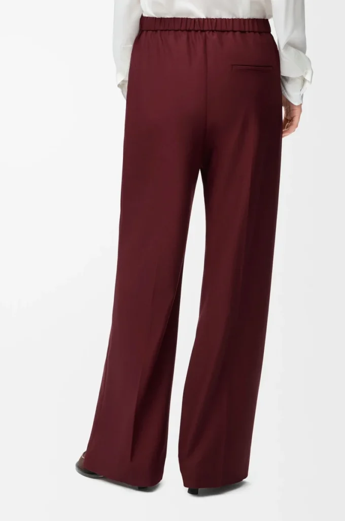 Pantaloni in lana bordeaux Pantaloni in lana bordeaux