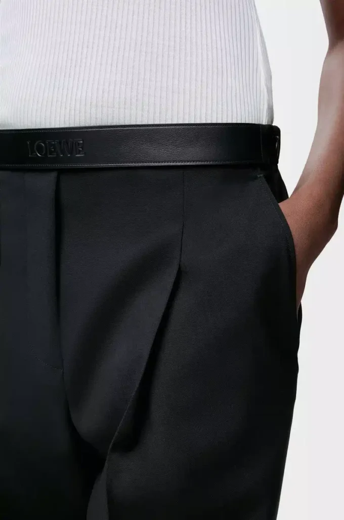 Pantaloni in lana Nero