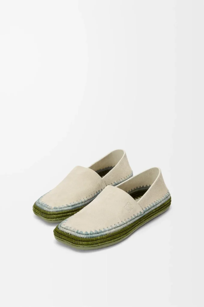 Pantofola Rio in pelle scamosciata e rafia Grigio chiaro Pantofola Rio in pelle scamosciata e rafia Grigio chiaro