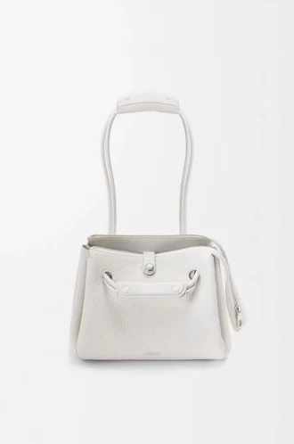 Piccola borsa Madrid in morbida pelle di vitello martellata Soft White Piccola borsa Madrid in morbida pelle di vitello martellata Soft White
