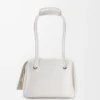 Piccola borsa Madrid in morbida pelle di vitello martellata Soft White