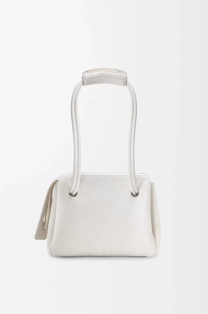 Piccola borsa Madrid in morbida pelle di vitello martellata Soft White