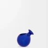 Piccoli dadi a forma di palloncino blu scuro