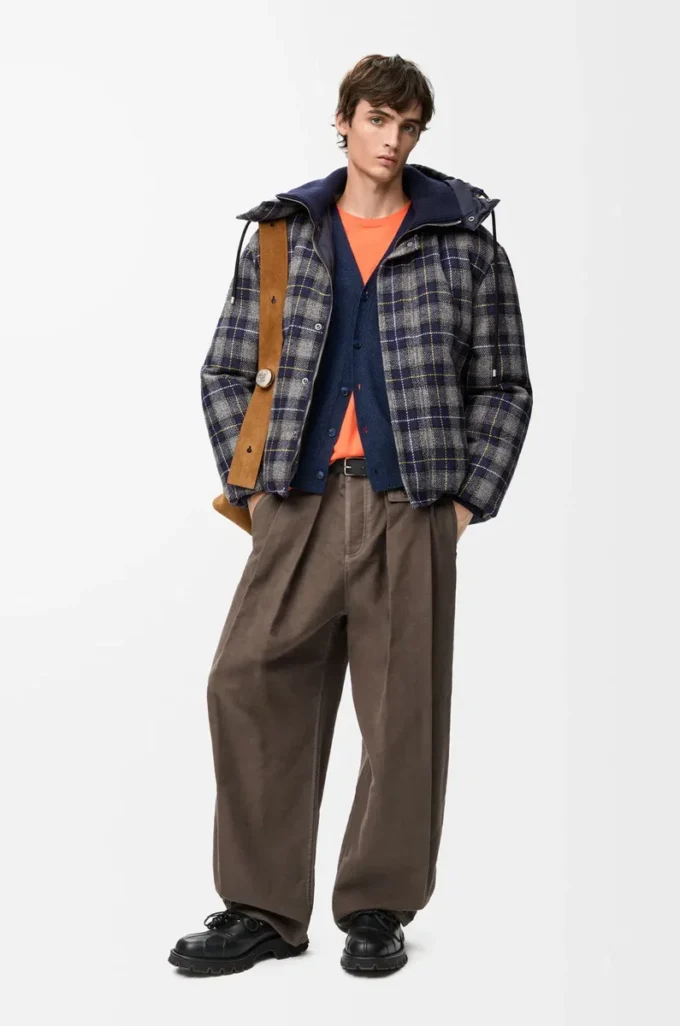 Piumino in lana blu navy scuro