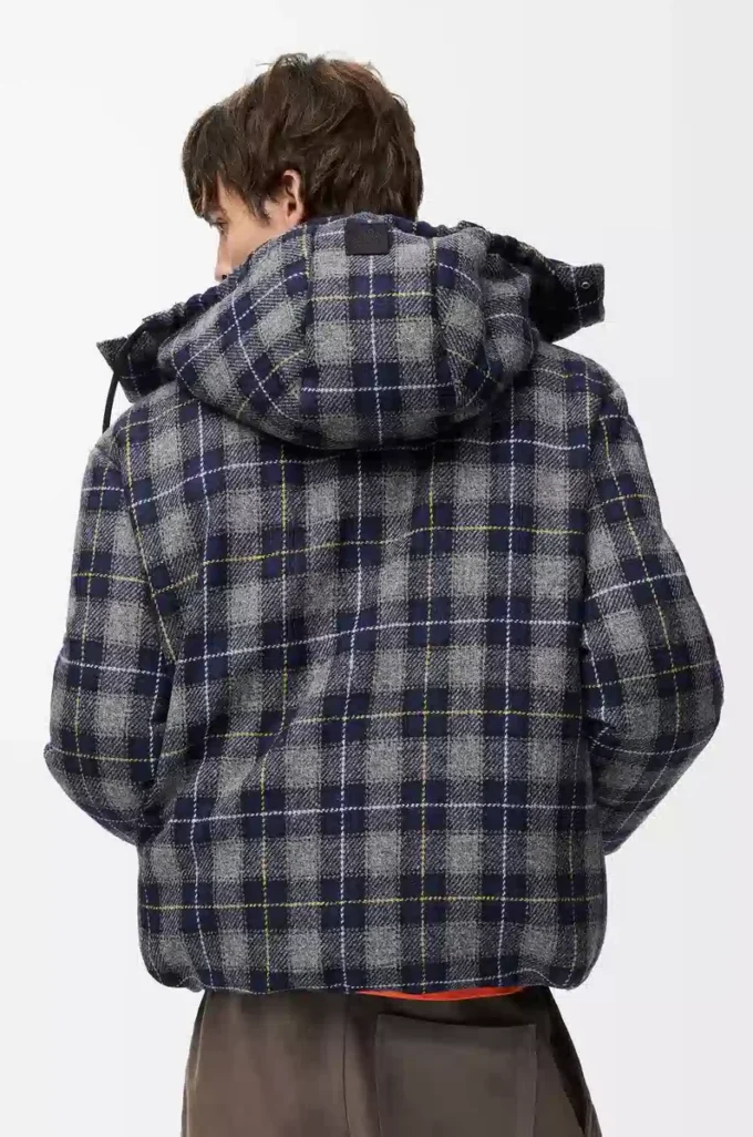 Piumino in lana blu navy scuro