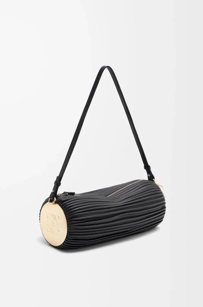 Pochette bracciale in nappa plissettata nera Pochette bracciale in nappa plissettata nera