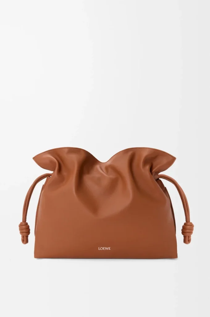 Pochette Flamenco grande in pelle di vitello nappa Squirrel Pochette Flamenco grande in pelle di vitello nappa Squirrel