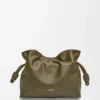 Pochette Flamenco media in pelle di vitello nappa Dark Khaki Pochette Flamenco media in pelle di vitello nappa Dark Khaki