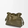 Pochette Flamenco media in pelle di vitello nappa Dark Khaki Pochette Flamenco media in pelle di vitello nappa Dark Khaki