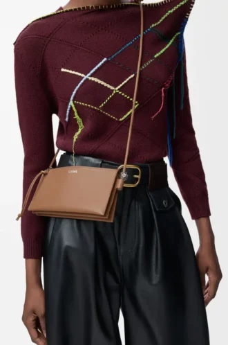 Pochette Joya in pelle di vitello nappa Mocha