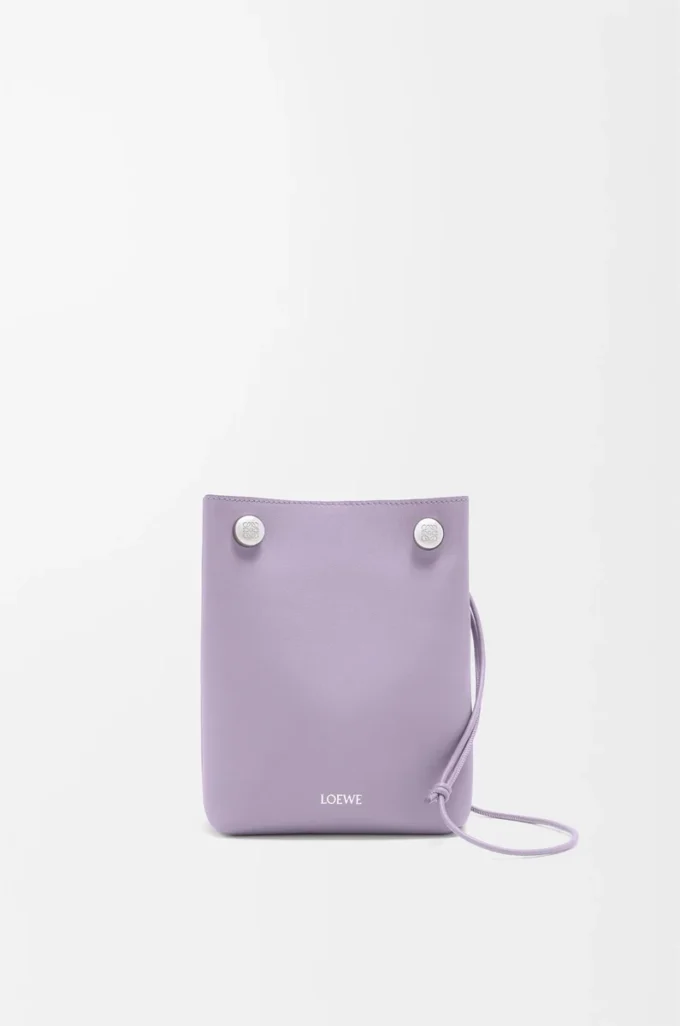 Pochette Pebble in morbida pelle di vitello color malva sporco Pochette Pebble in morbida pelle di vitello color malva sporco