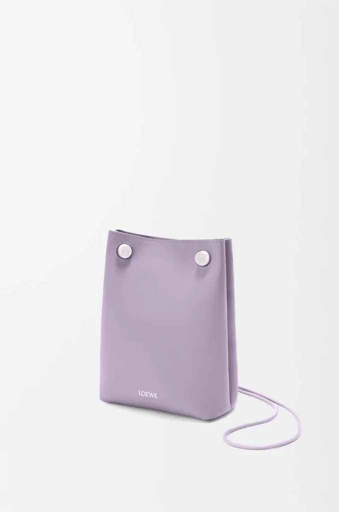 Pochette Pebble in morbida pelle di vitello color malva sporco Pochette Pebble in morbida pelle di vitello color malva sporco