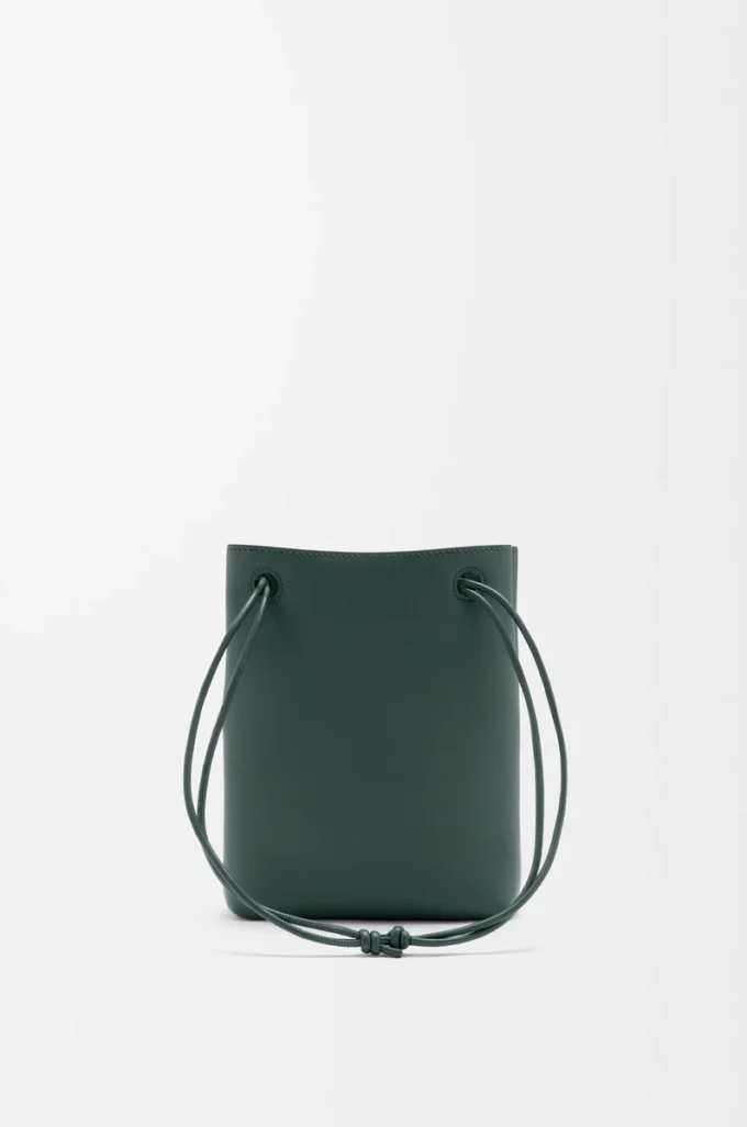 Pochette Pebble in pelle di vitello liscia Sherwood Pochette Pebble in pelle di vitello liscia Sherwood