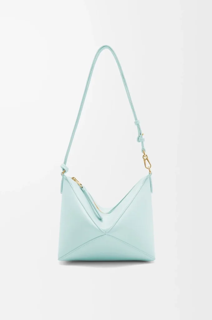 Pochette Puzzle Fold in pelle di vitello nappa lucida Blue Iceberg Pochette Puzzle Fold in pelle di vitello nappa lucida Blue Iceberg