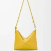 Pochette Puzzle Fold in pelle di vitello nappa lucida Dandelion Pochette Puzzle Fold in pelle di vitello nappa lucida Dandelion