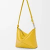 Pochette Puzzle Fold in pelle di vitello nappa lucida Dandelion Pochette Puzzle Fold in pelle di vitello nappa lucida Dandelion