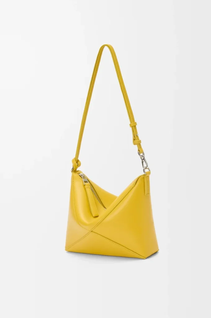 Pochette Puzzle Fold in pelle di vitello nappa lucida Dandelion Pochette Puzzle Fold in pelle di vitello nappa lucida Dandelion