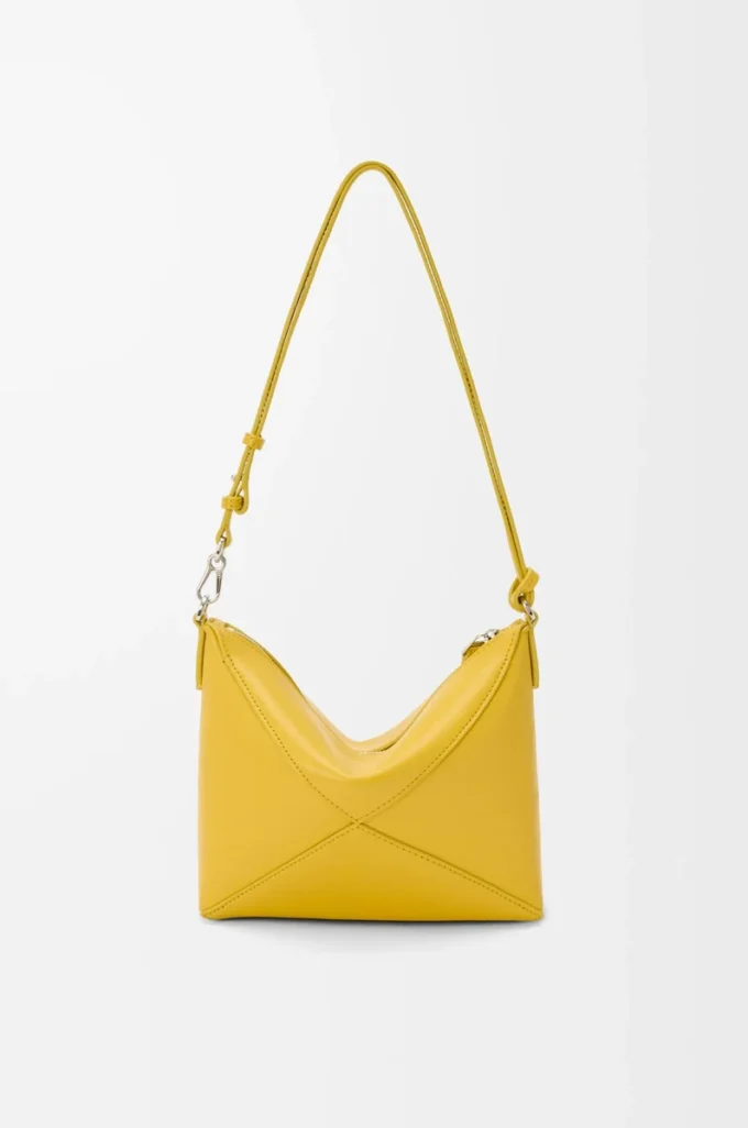Pochette Puzzle Fold in pelle di vitello nappa lucida Dandelion Pochette Puzzle Fold in pelle di vitello nappa lucida Dandelion