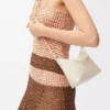 Pochette Puzzle Fold in pelle di vitello nappa lucida Sea Salt Pochette Puzzle Fold in pelle di vitello nappa lucida Sea Salt