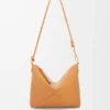 Pochette Puzzle Fold in pelle di vitello nappa lucida Warm Desert