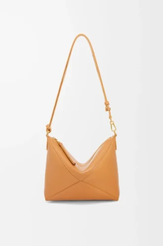 Pochette Puzzle Fold in pelle di vitello nappa lucida Warm Desert Pochette Puzzle Fold in pelle di vitello nappa lucida Warm Desert