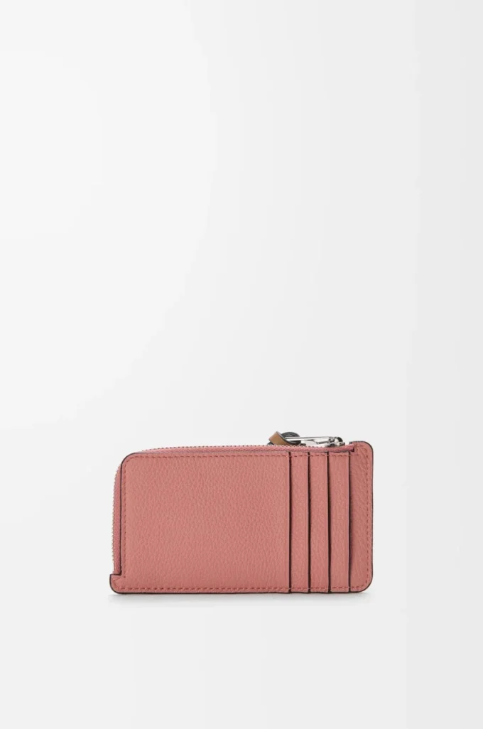 Portacarte e portamonete in morbida pelle di vitello martellata Blush/Mahogany Portacarte e portamonete in morbida pelle di vitello martellata Blush/Mahogany