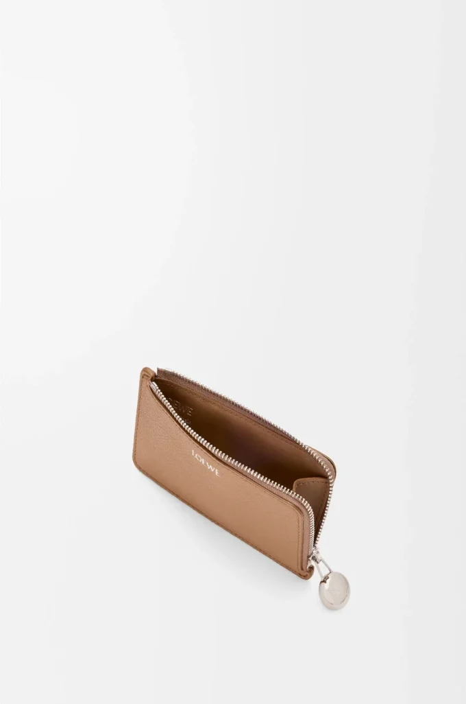 Portacarte e portamonete in pelle di vitello martellata Mocha