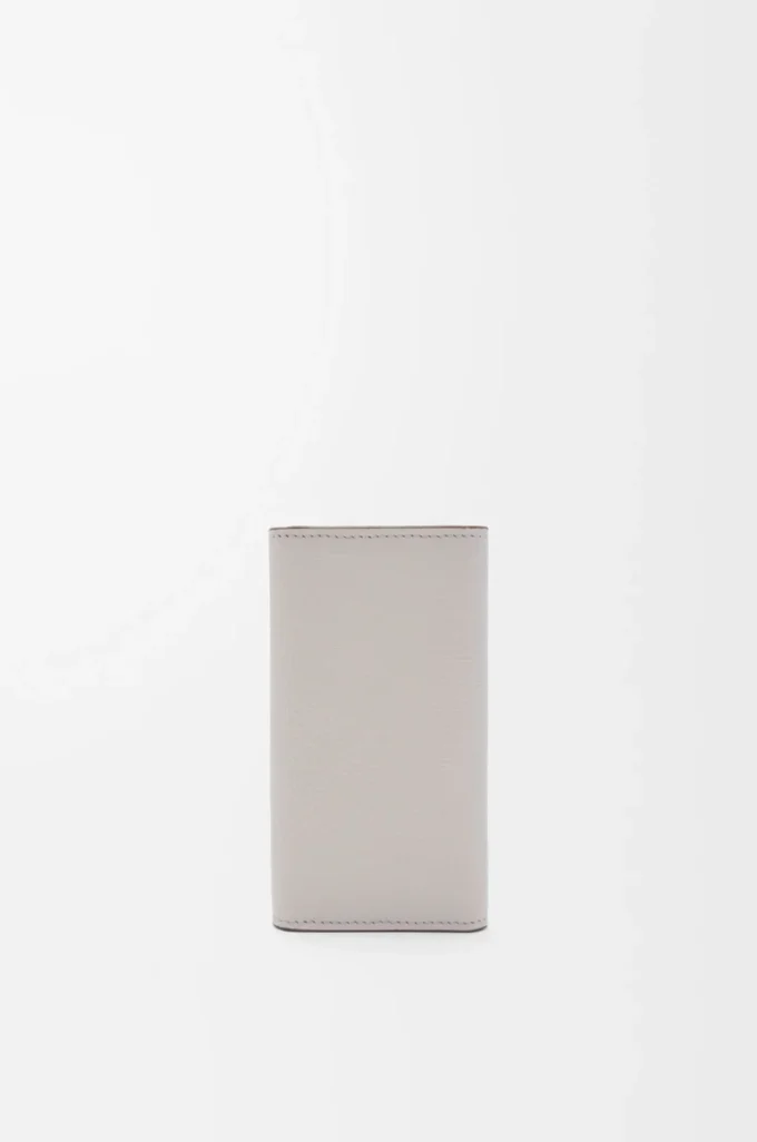 Portachiavi Anagram in pelle di vitello martellata Light Ghost Grey Portachiavi Anagram in pelle di vitello martellata Light Ghost Grey