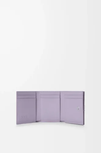 Portafoglio a tre ante Anagram in pelle di vitello martellata Dirty Mauve