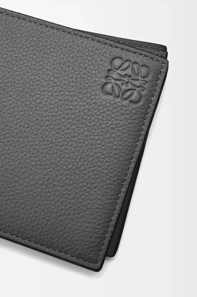 Portafoglio bifold in morbida pelle di vitello martellata antracite