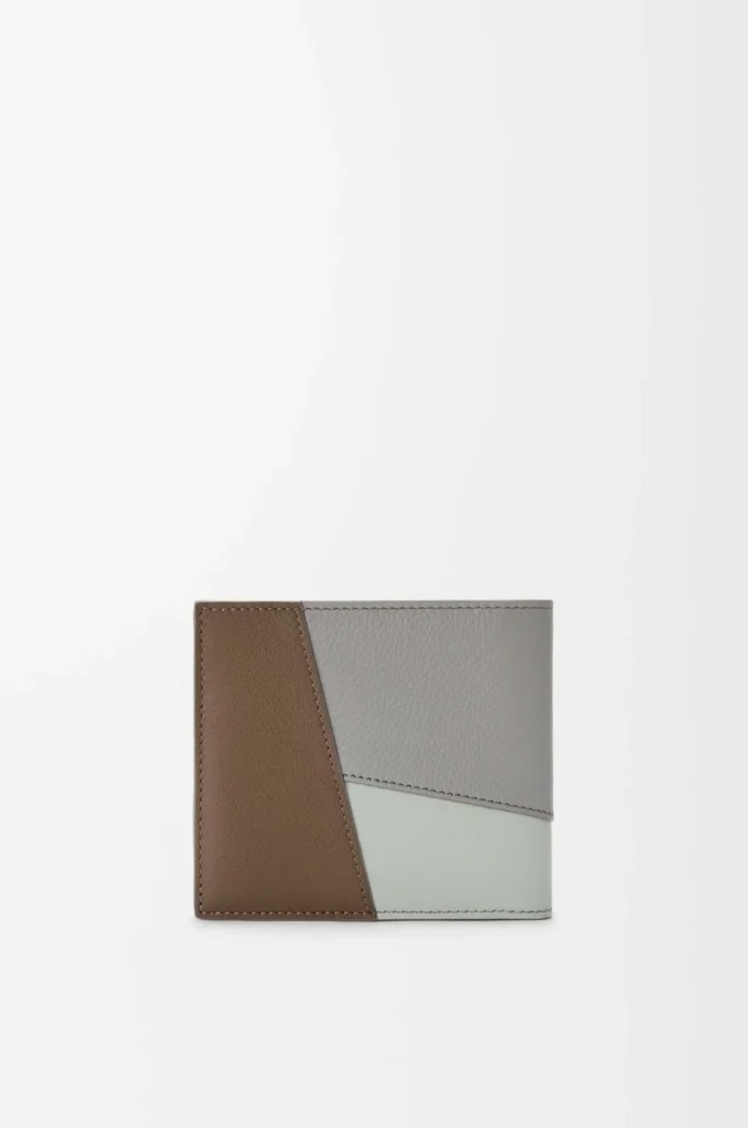 Portafoglio bifold Puzzle in classica pelle di vitello marrone invernale/grigio cenere
