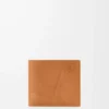Portafoglio bifold Puzzle in morbida pelle di vitello martellata Light Canyon Brown Portafoglio bifold Puzzle in morbida pelle di vitello martellata Light Canyon Brown