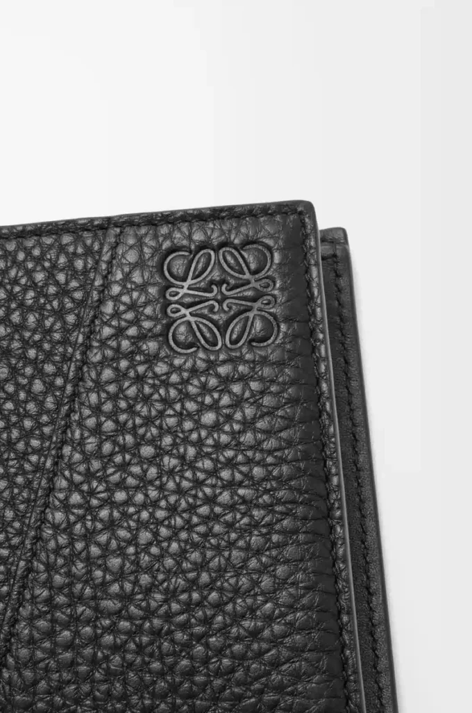 Portafoglio bifold Puzzle in morbida pelle di vitello martellata Nero Portafoglio bifold Puzzle in morbida pelle di vitello martellata Nero