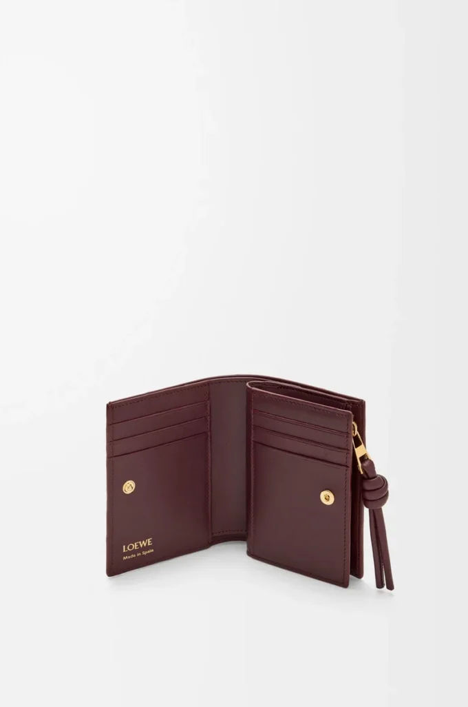 Portafoglio compatto con nodo in pelle di anguilla Dark Burgundy