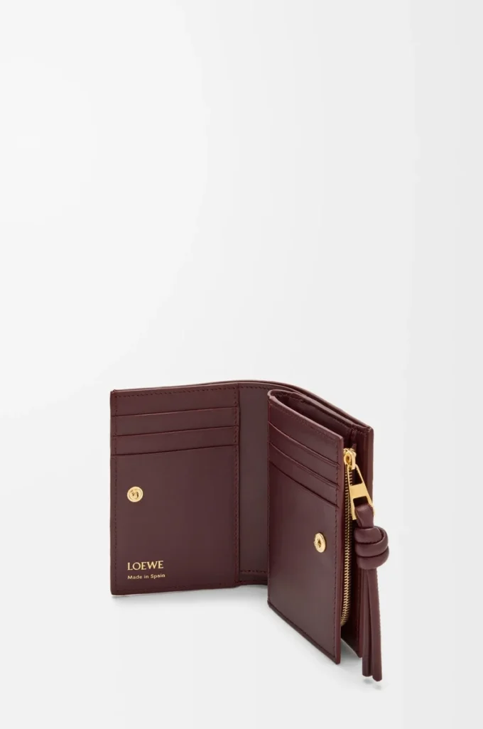 Portafoglio compatto con nodo in pelle di anguilla Dark Burgundy