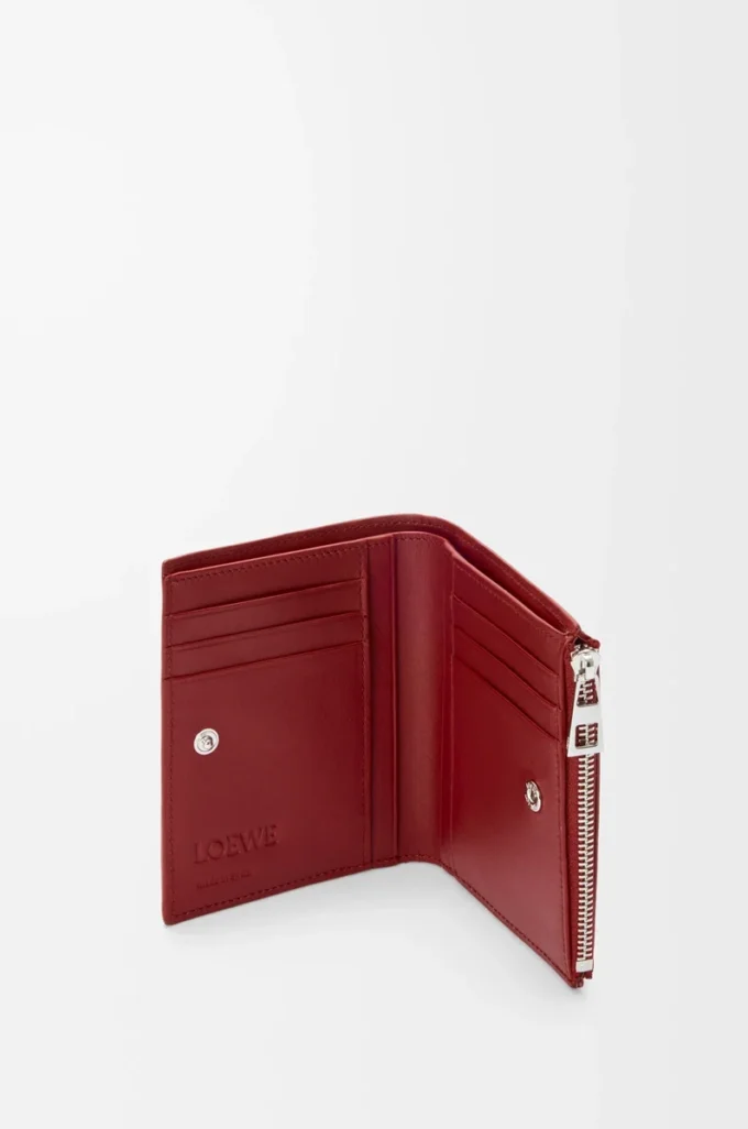 Portafoglio compatto e sottile in pelle di vitello classica rosso bruciato Portafoglio compatto e sottile in pelle di vitello classica rosso bruciato