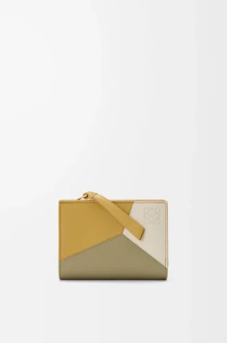 Portafoglio compatto Puzzle in classica pelle di vitello Ginger/Sea Salt