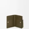 Portafoglio sottile e compatto Puzzle in classica pelle di vitello Dark Khaki Portafoglio sottile e compatto Puzzle in classica pelle di vitello Dark Khaki