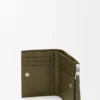 Portafoglio sottile e compatto Puzzle in classica pelle di vitello Dark Khaki Portafoglio sottile e compatto Puzzle in classica pelle di vitello Dark Khaki