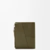 Portafoglio sottile e compatto Puzzle in classica pelle di vitello Dark Khaki Portafoglio sottile e compatto Puzzle in classica pelle di vitello Dark Khaki