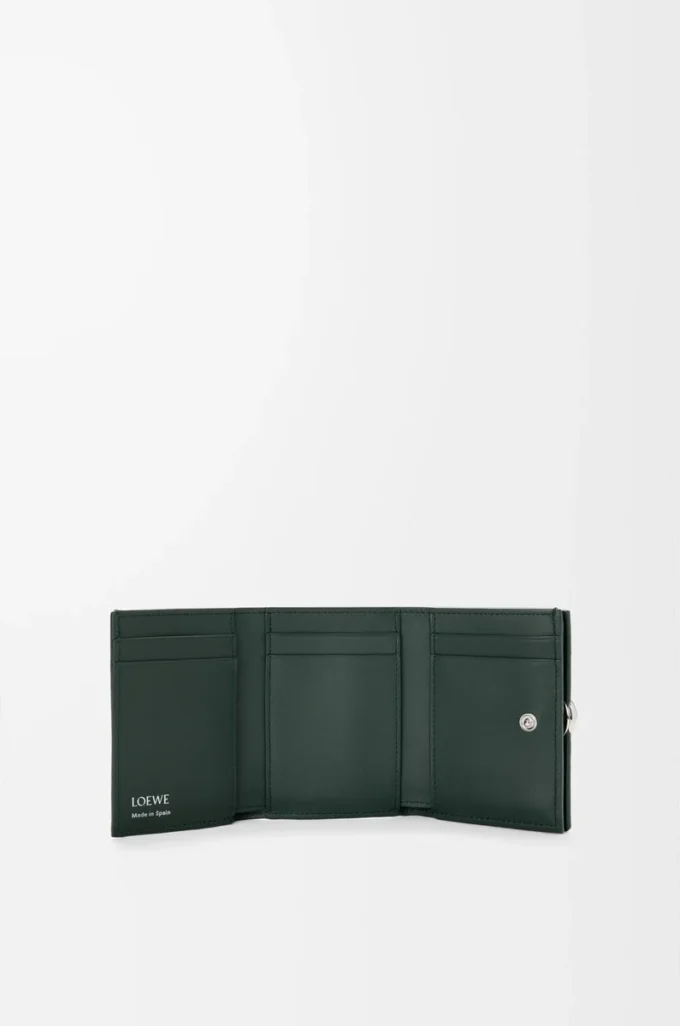 Portafoglio trifold in pelle di vitello martellata Sherwood