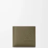 Portamonete bifold in pelle di vitello satinata verde kaki Portamonete bifold in pelle di vitello satinata verde kaki